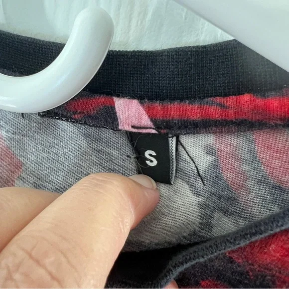 Killstar Red and Black Graphic Tee - Picture 4 of 15